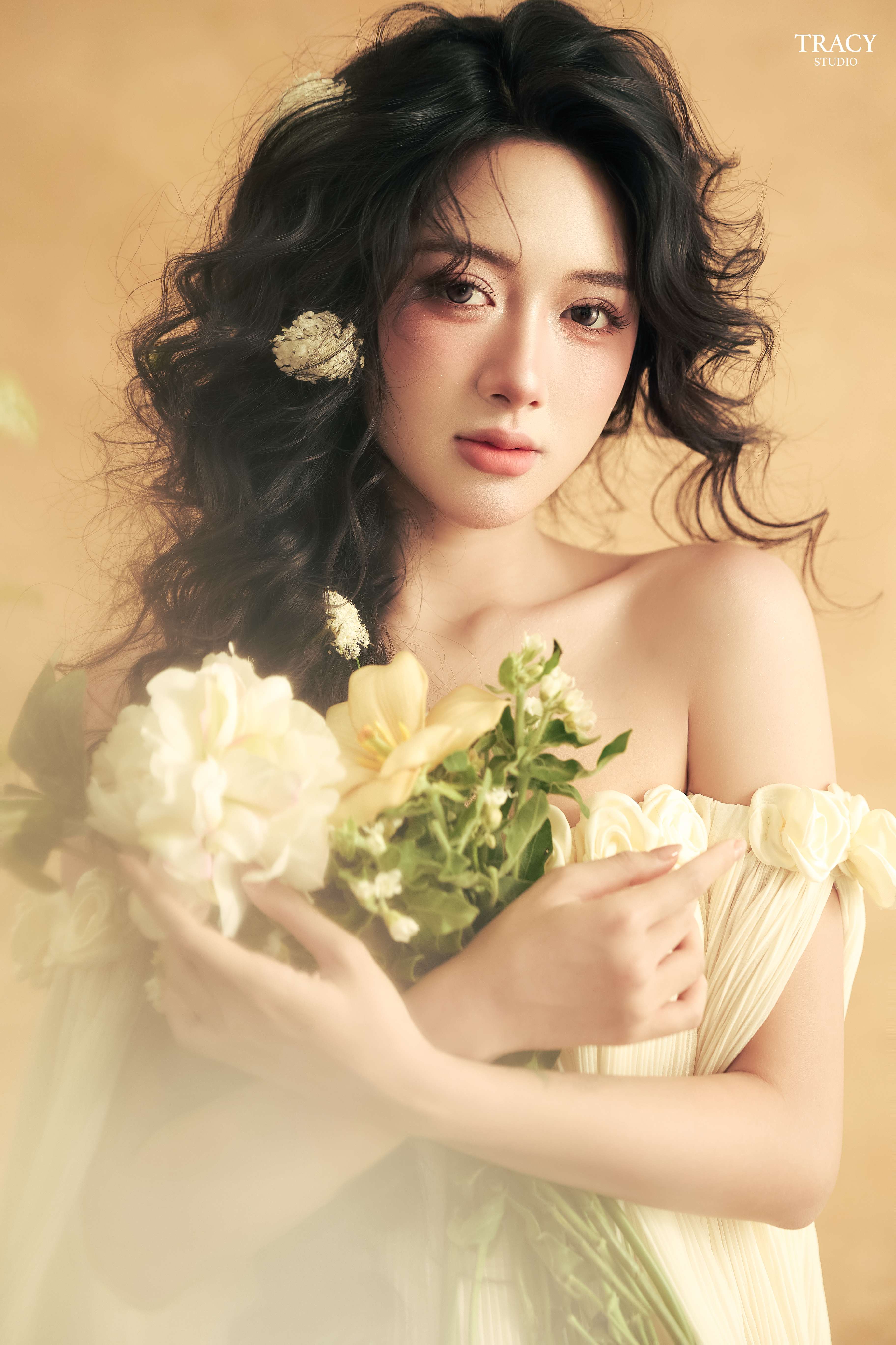 frontend/img/gallery/concept-nang-tho/tracy-studio-chup-nang-tho-co-dien-huong (5).jpg